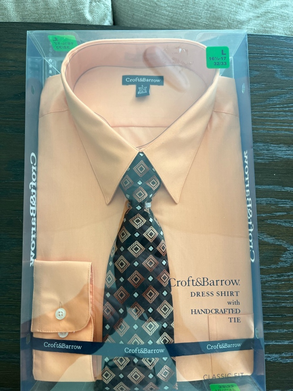 croft & barrow Peach Dress Shirt with Geometric Black and Gold Tie